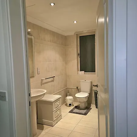 Luxury Near Hilton