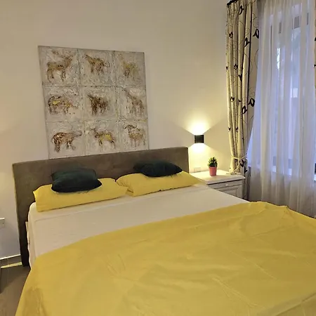 Apartament Luxury Near Hilton St. Julian's