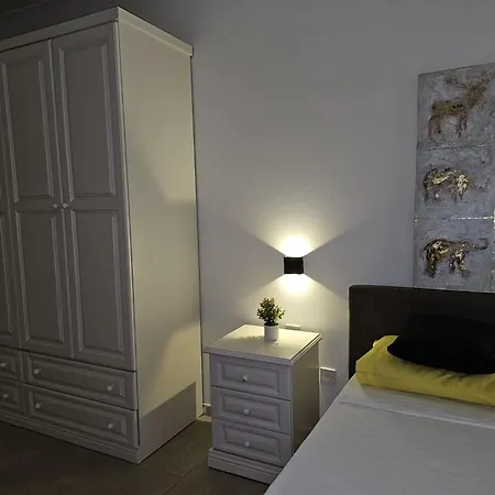 Luxury Near Hilton Apartament *
