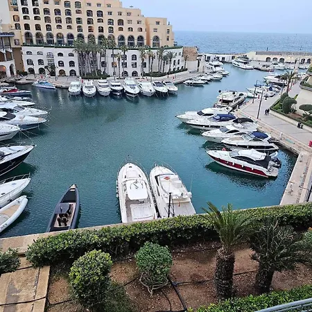 Luxury Near Hilton Apartamento *